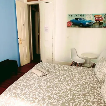 No Limit Alfama بيت ضيافة