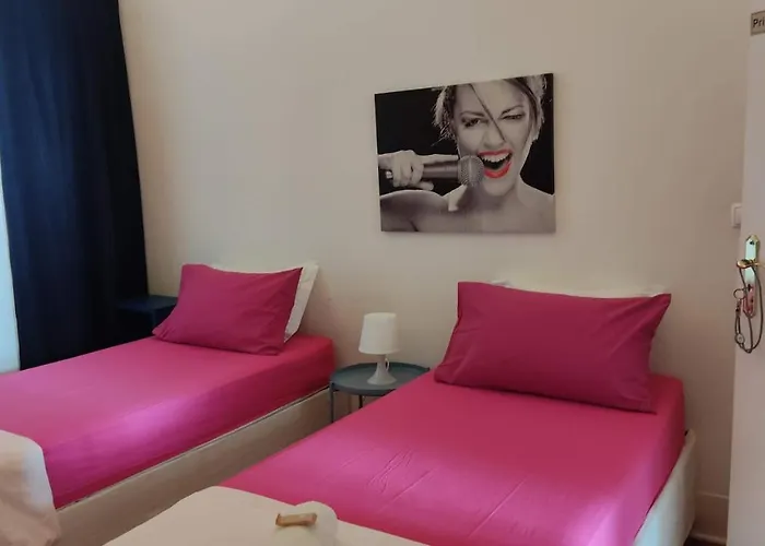 No Limit Alfama 2* Lisbona