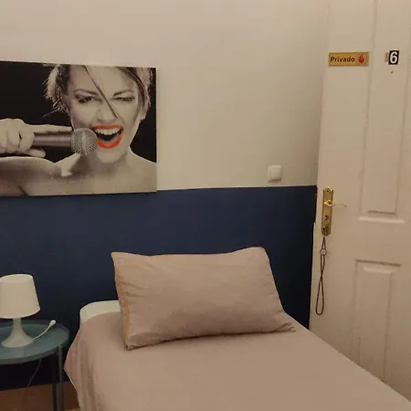 No Limit Alfama Lisbona